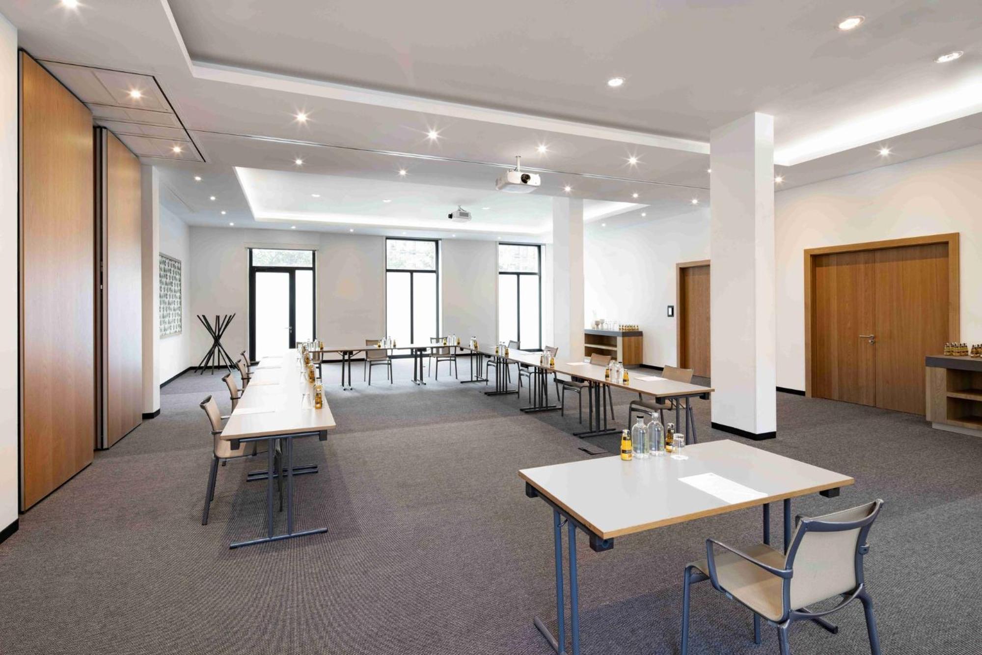 Holiday Inn Frankfurt - Alte Oper By Ihg Φραγκφούρτη Εξωτερικό φωτογραφία